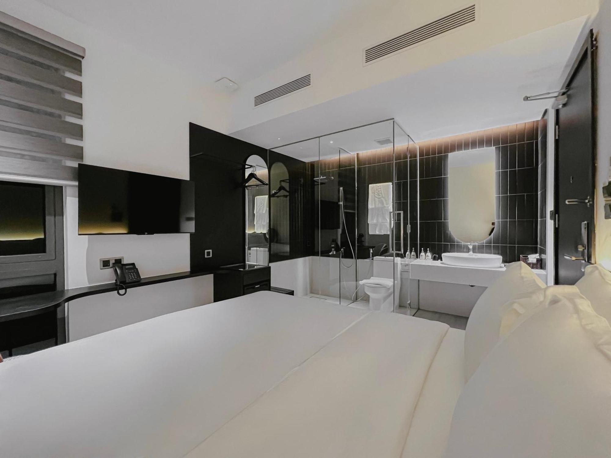 The Concept Hotel Hcmc- District 1 Πόλη Χο Τσι Μινχ Εξωτερικό φωτογραφία
